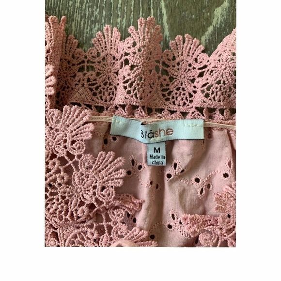 Blashe Blush Pink Cropped Top NWT - Picture 3 of 5